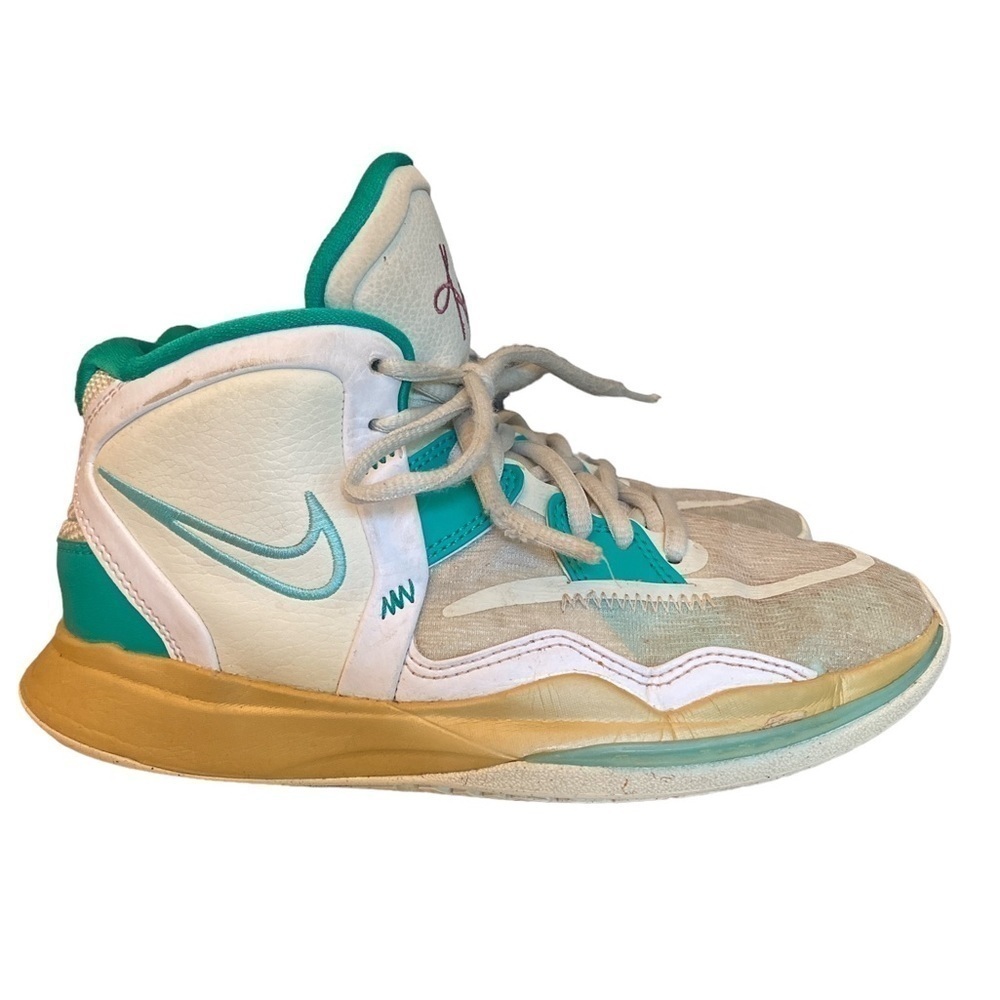 Nike Grade School Kyrie Infinity #Keep Sue Fresh Sneakers - DD0334-002 - Size 4Y